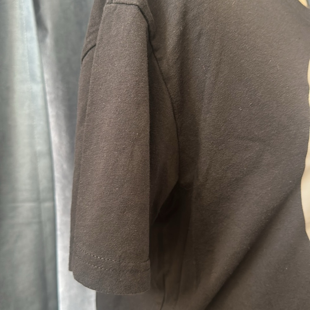 STLHD NWOT Men’s Black Short Sleeve T-Shirt with Fish Design Size Large - Picture 6 of 9